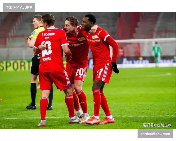 多克希第83分钟扫射破门，柏林联合2-1再次领先拜仁