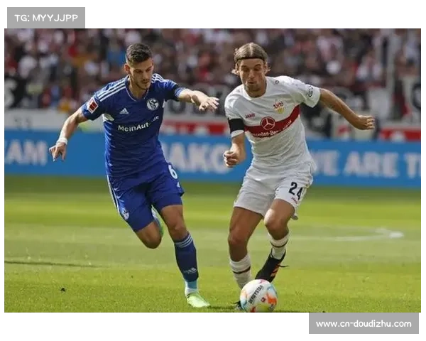 美因茨客场挑战多特蒙德,保级队铁桶阵应对争冠队主场攻势 美因茨客场挑战多特蒙德,保级队铁桶阵应对争冠队主场攻势