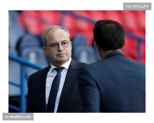 坎波斯确认巴黎圣日耳曼为其足球生涯终点站，合同至2030年到期