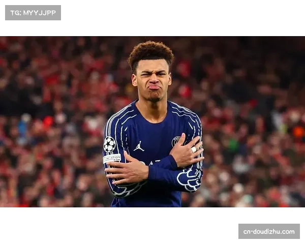 杜埃神奇替补：3分钟打入首球，导演巴黎客场逆转